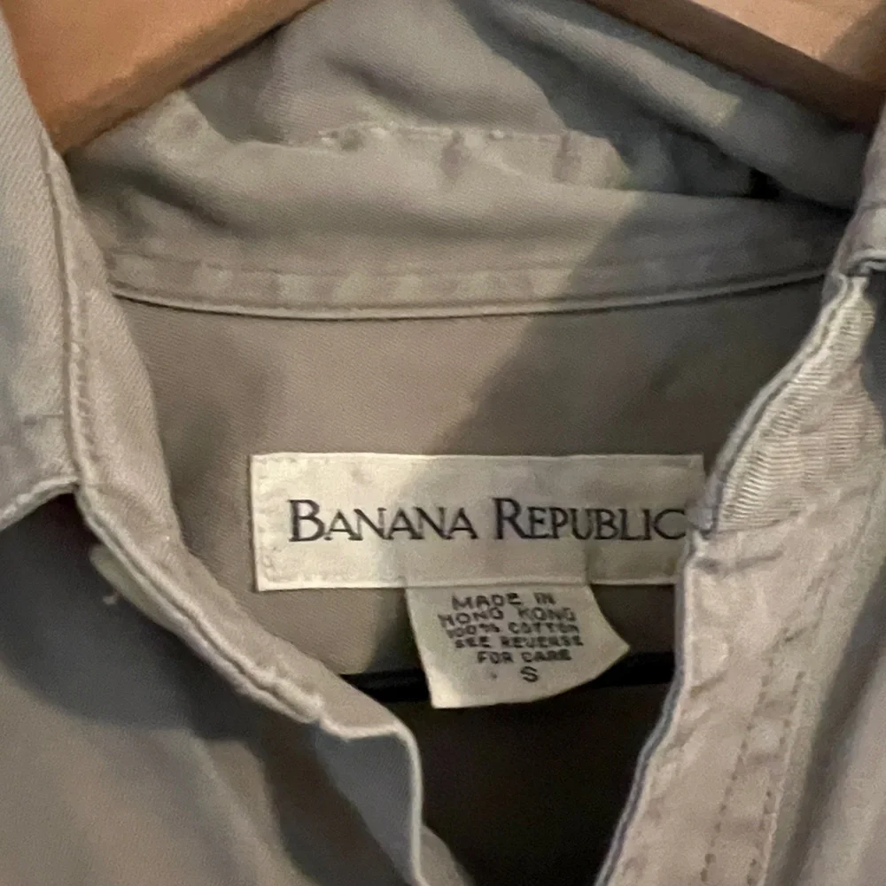 Banana Republic Khaki Shirt Small